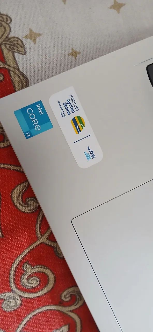Notebook Lenovo I3  - Foto 3
