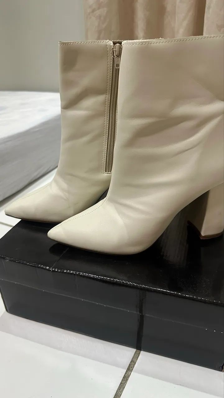 Bota branca
