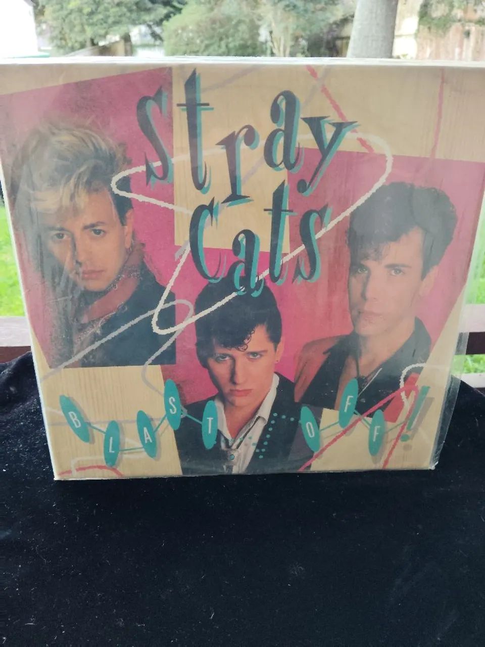 LP Stray Cats Blast Off