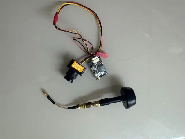 Kit Fpv 5.8ghz Drone Tx 800mw + Camera 1000tvlt 1/3 Cmos