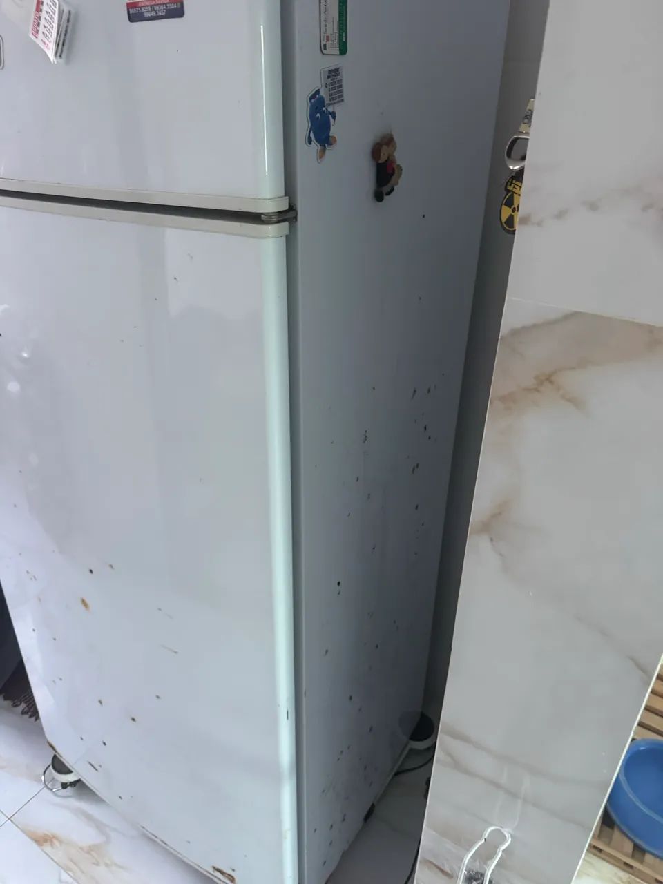  Vende-se Geladeira DaKo - Foto 2