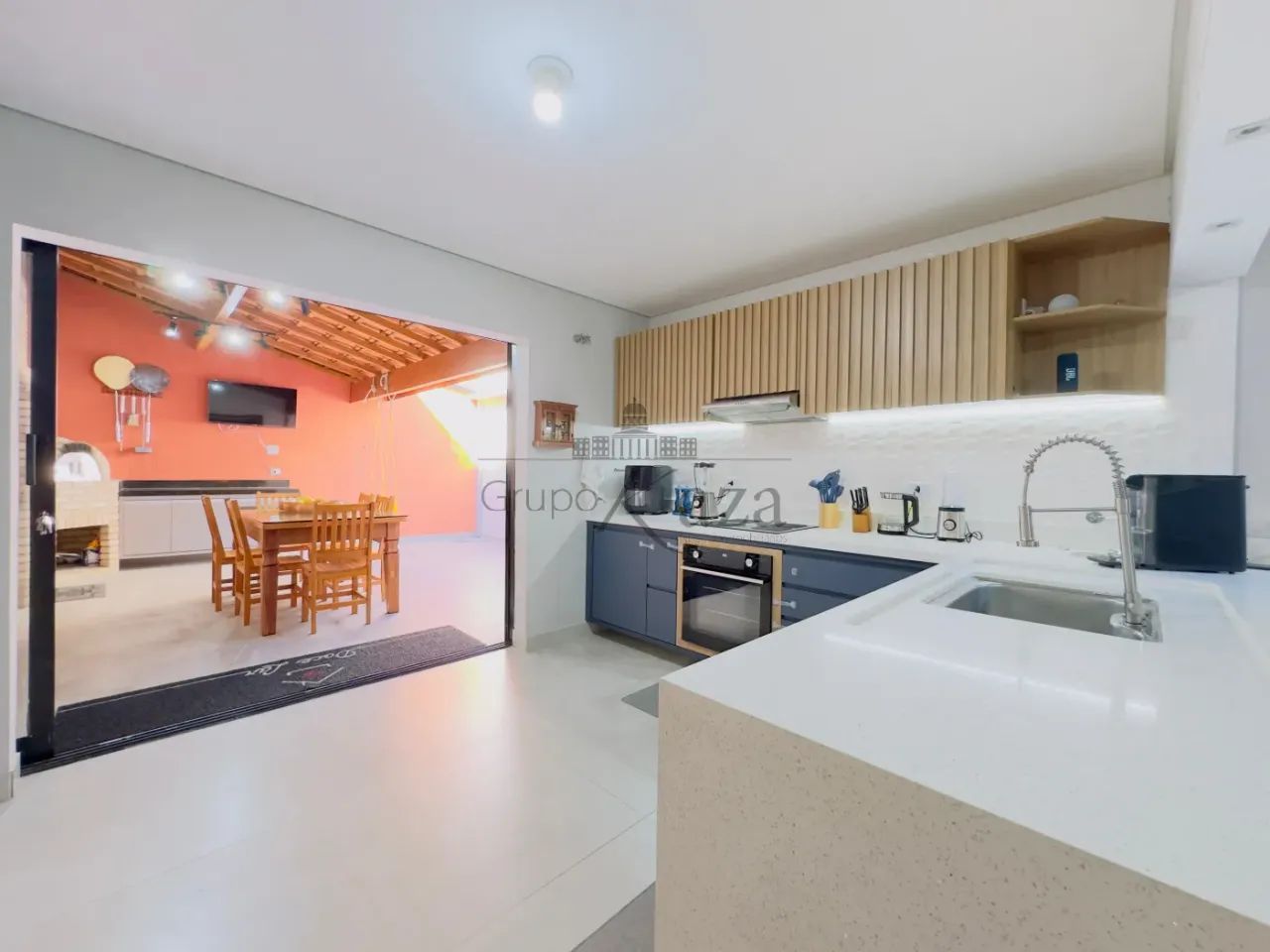 Casa Sobrado - Bosque dos Ipês - 3 Dormitórios - 150m². - Foto 5