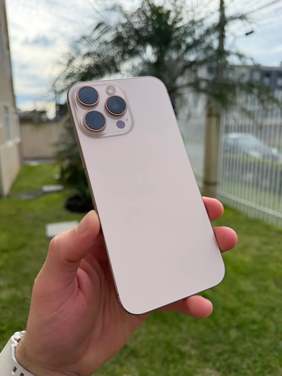 iPhone 16 pro Max 512gb desert - Foto 2
