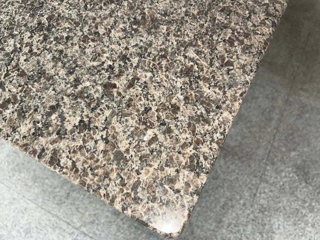 Mesa de granito 