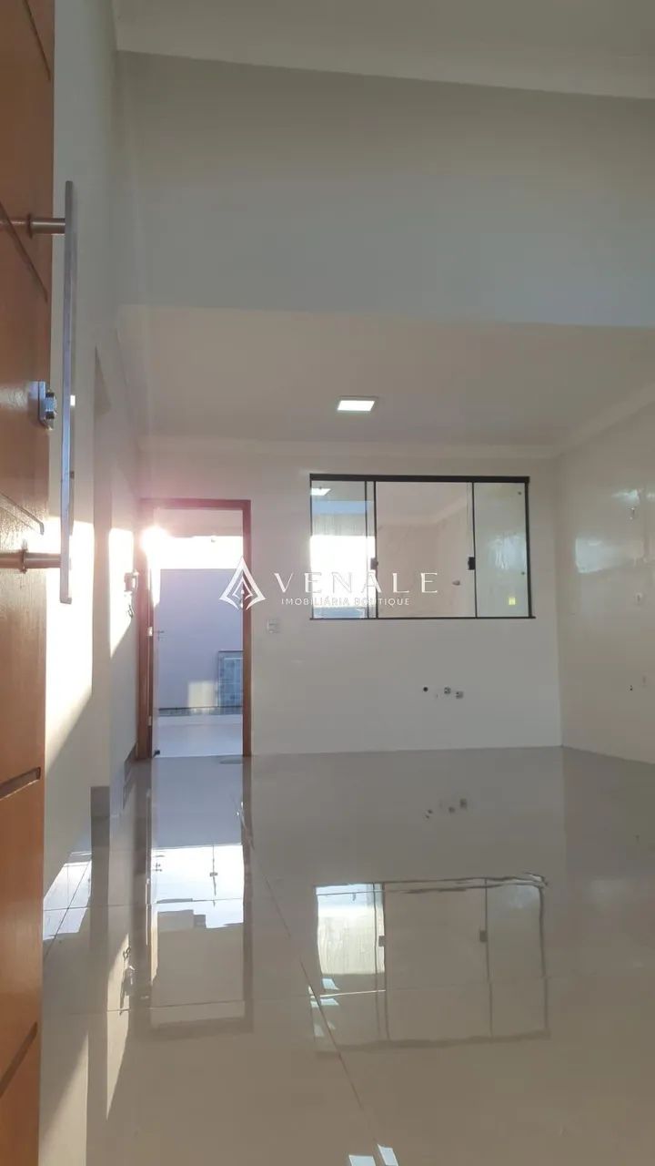Casa à venda em Maringá, Jardim Munique, com 3 quartos, com 149 m² - Foto 4