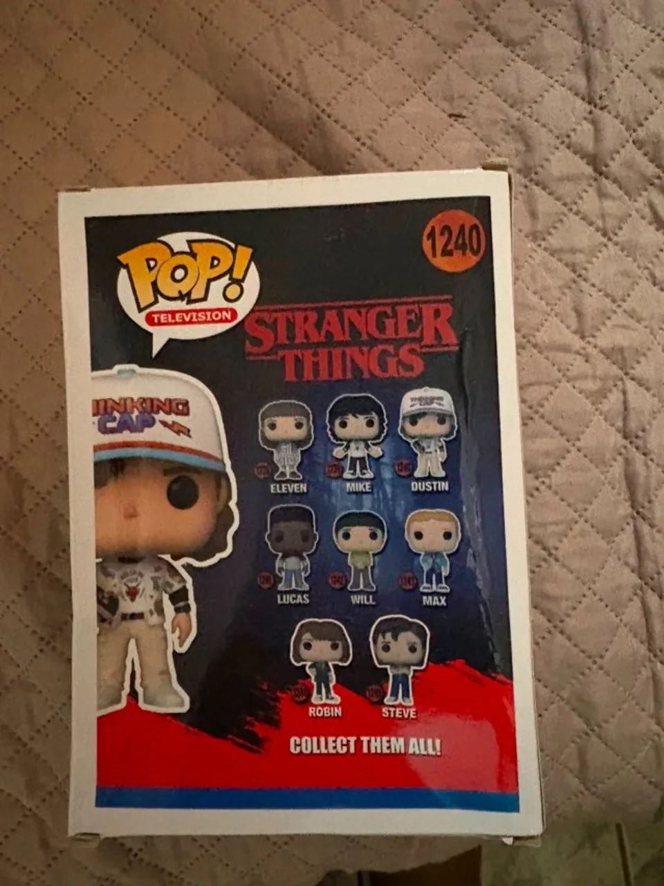 FUNKO POP DUSTIN 1240 STANGER THINKS - Foto 2