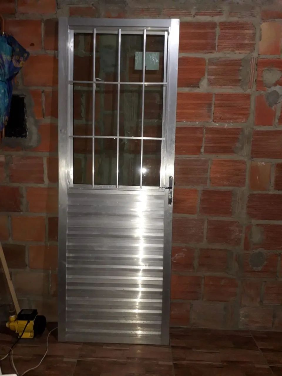 Porta de alumínio 80cm