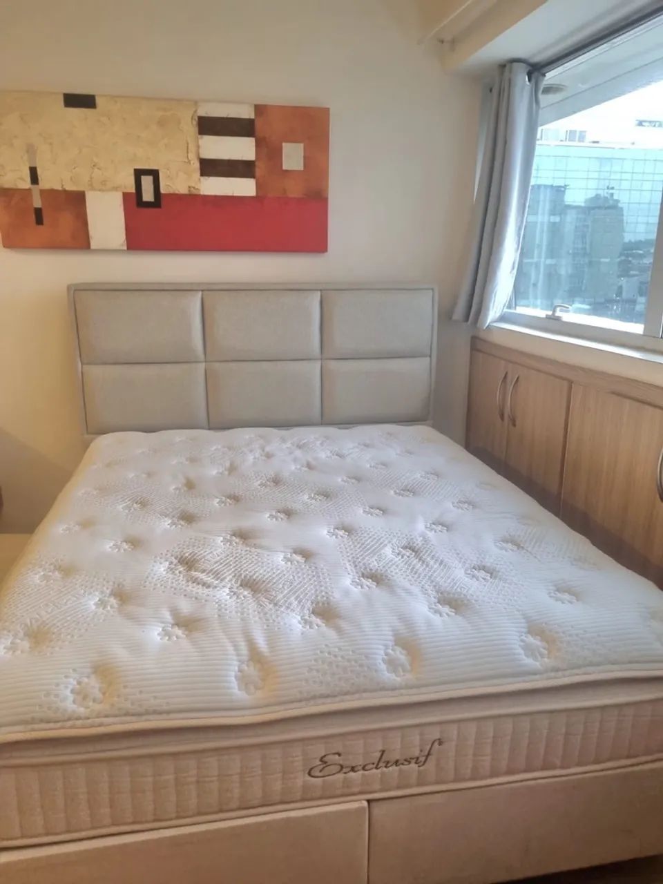 Cama Box Queen, com cabeceira e cama auxiliar. - Foto 4