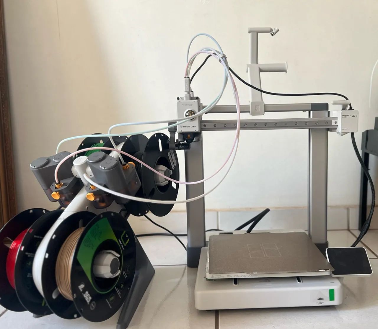  Impressora 3D Bambu lab A 1 combo  - Foto 5