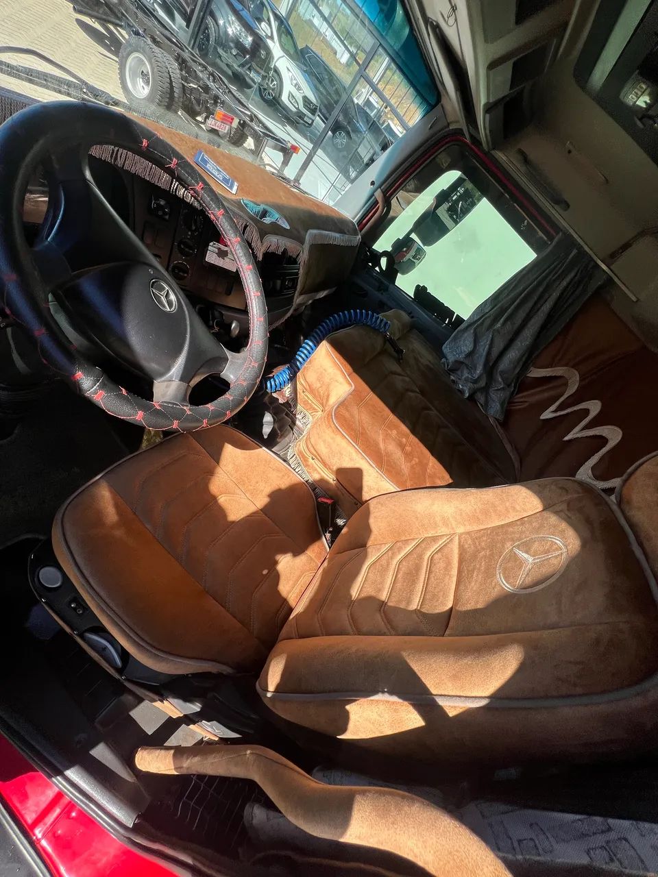 Mercedes Benz Atego 2425 Baú - Foto 4
