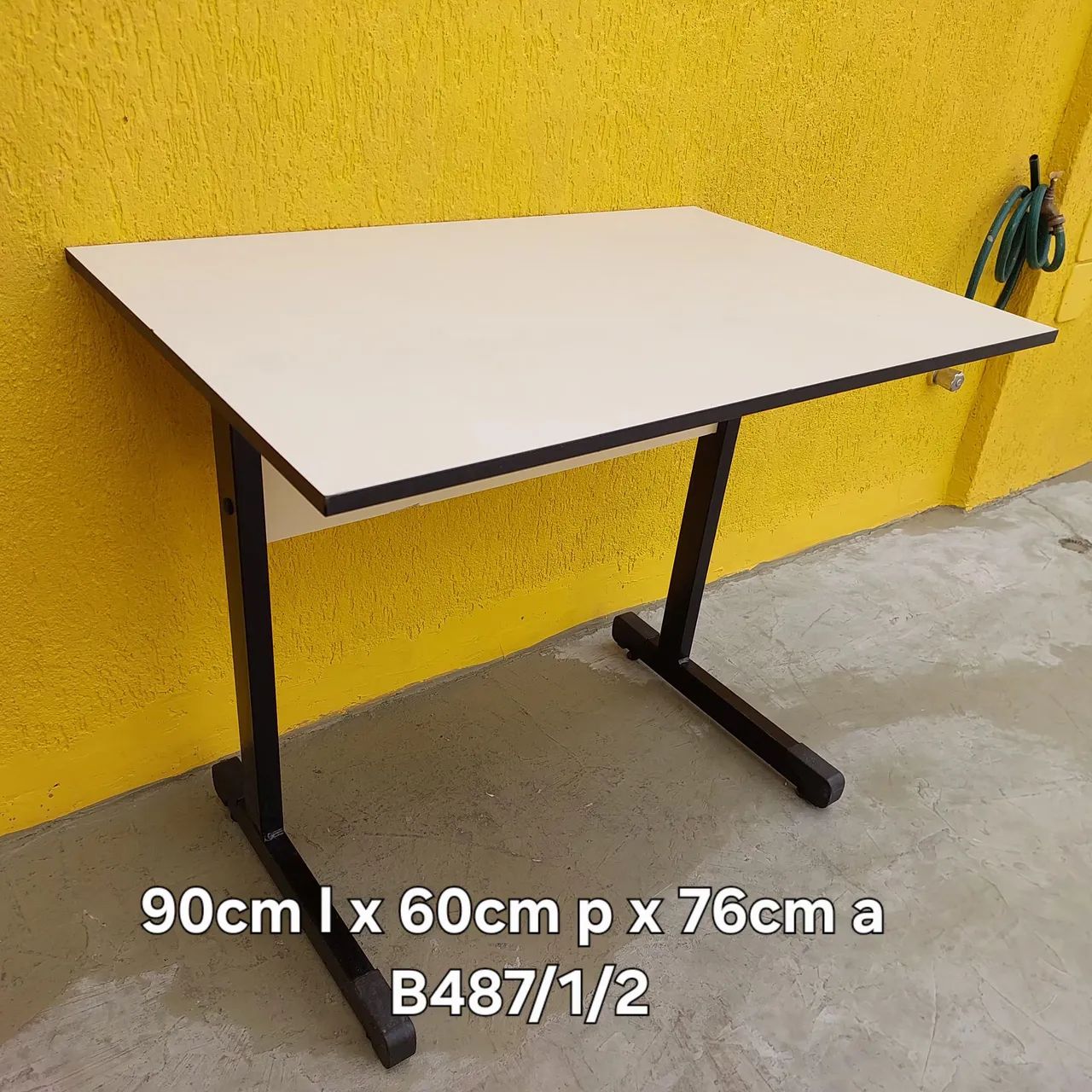 Mesa escritório 90x60cm - Foto 3