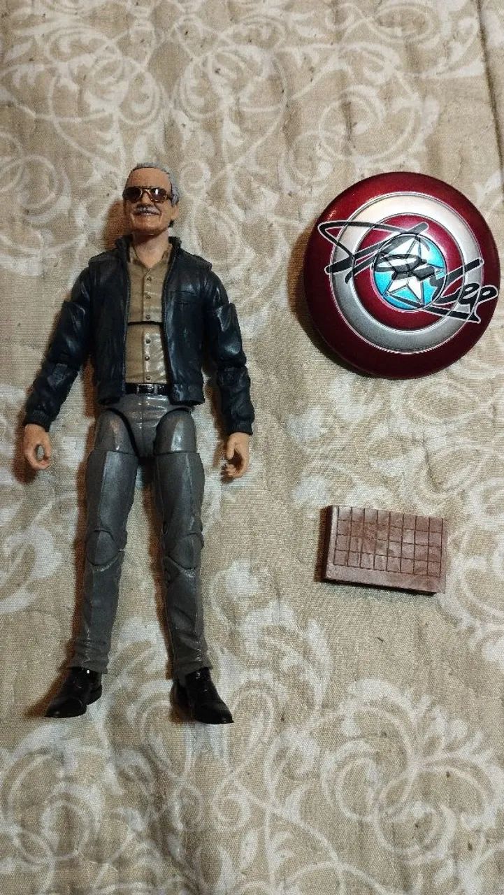 Marvel Legends - Stan Lee65573800070658121
