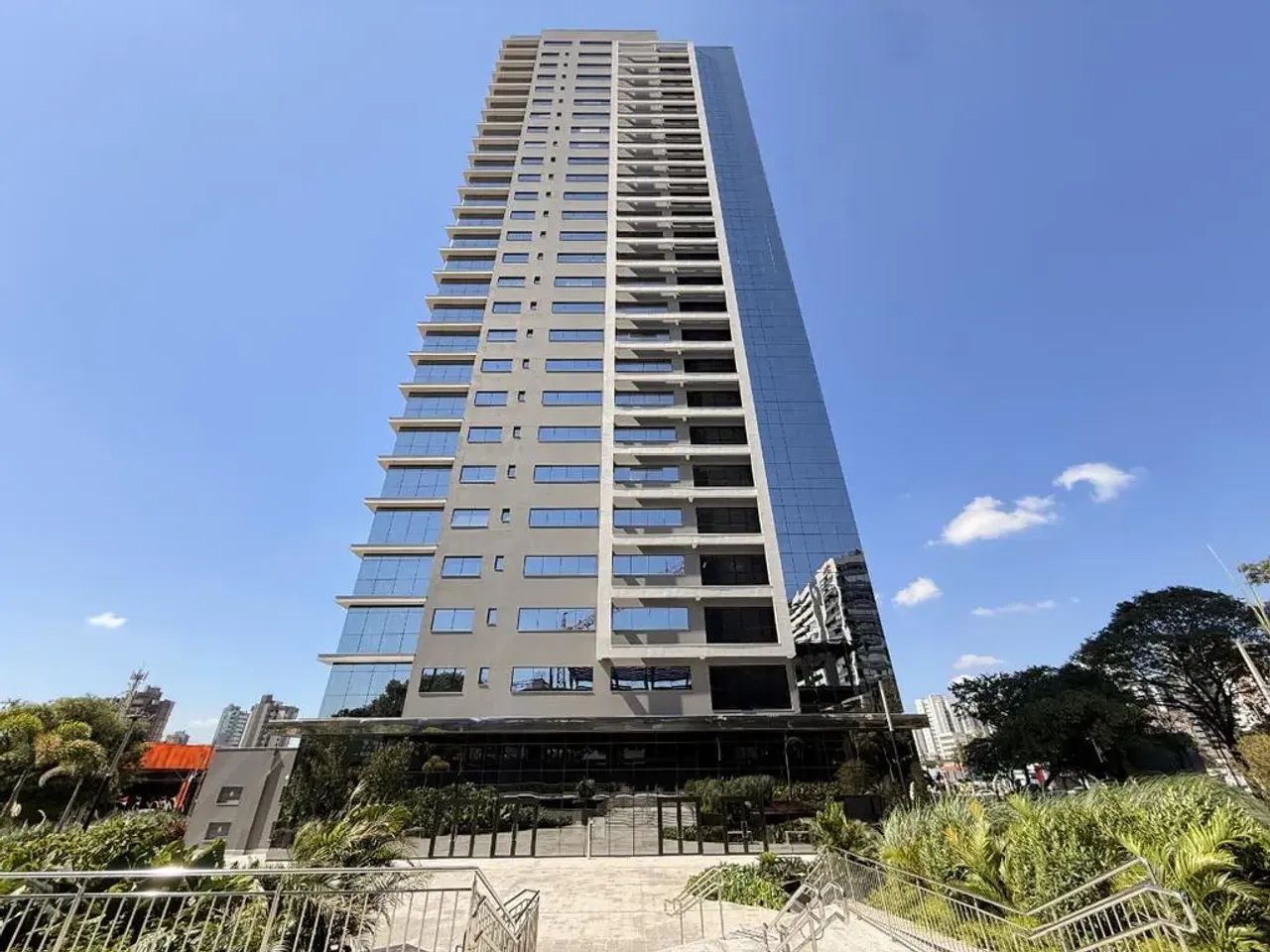 Sala para alugar em Maringá, Zona 01, com 46 m², Phenom Parque Empresarial - Foto 2