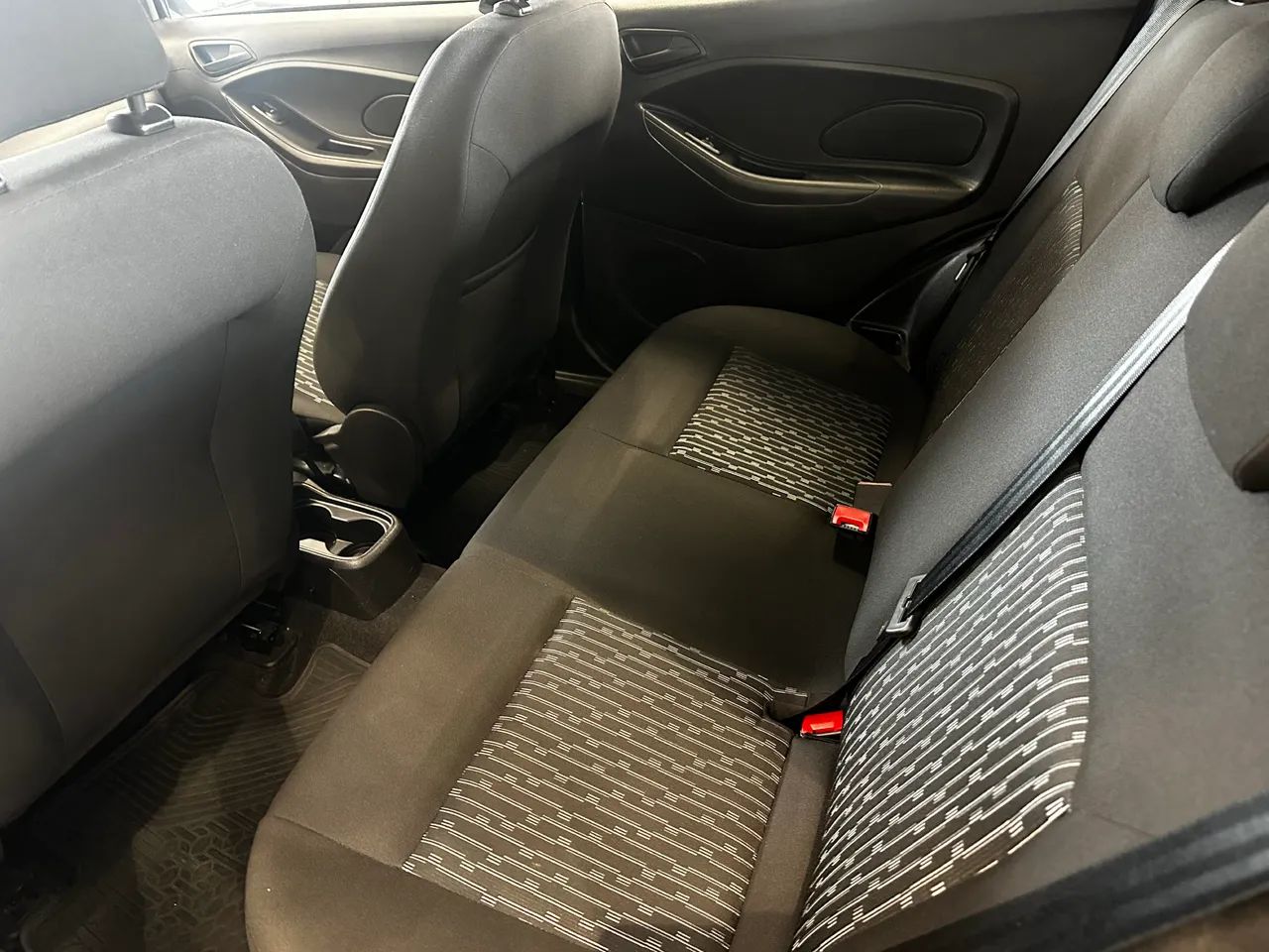 Ford KA 1.5 SE Plus 12V Flex 5P Aut. 2021 - Foto 5