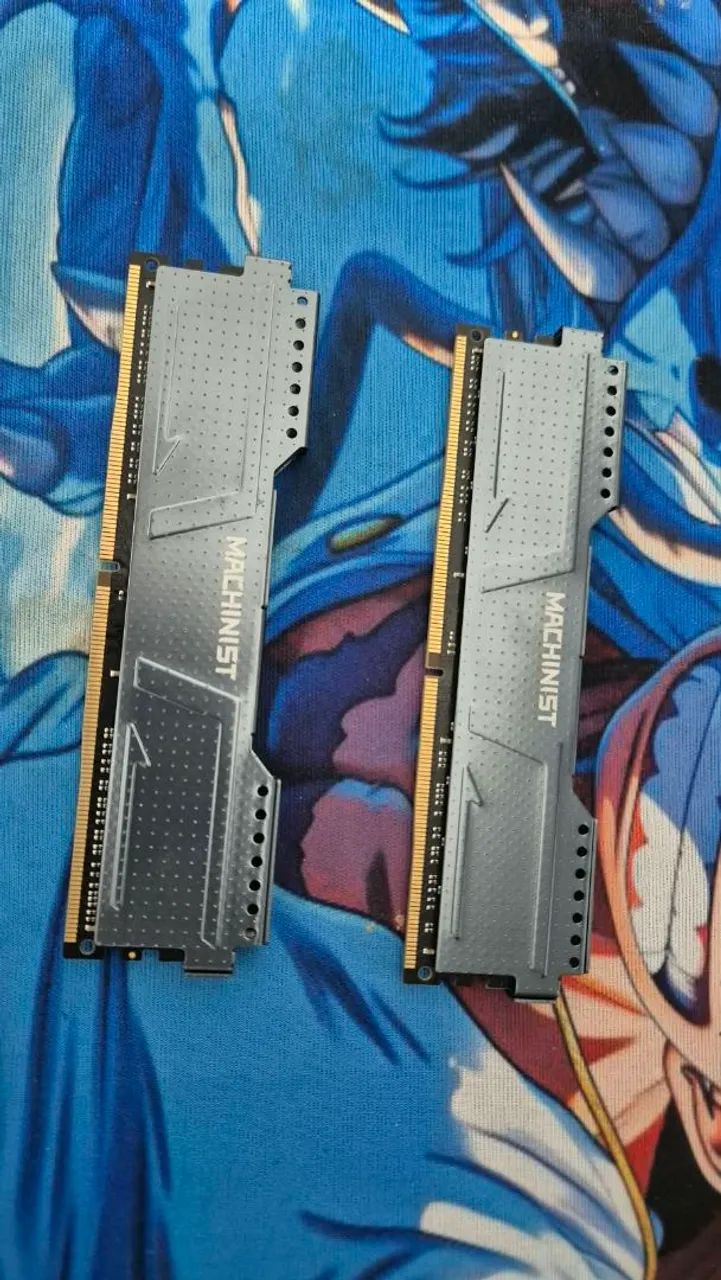 MEMORIA RAM DDR4 2x8GB