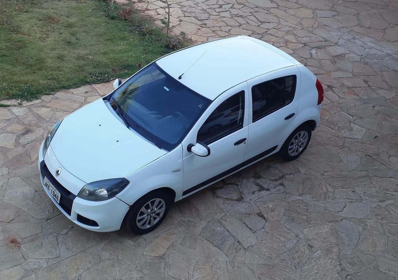Renault Sandero EXPRESSION HI-FLEX 1.6 8V 5P 2013