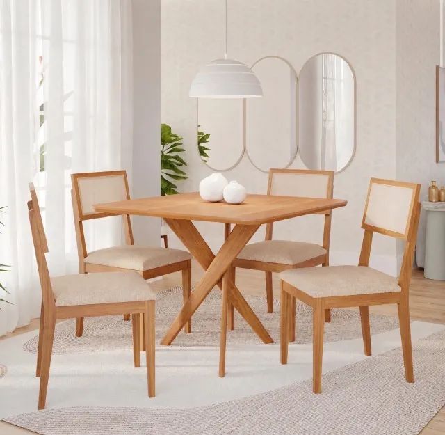 Conjunto Mesa e 4 Cadeiras Eucabege 95 cm