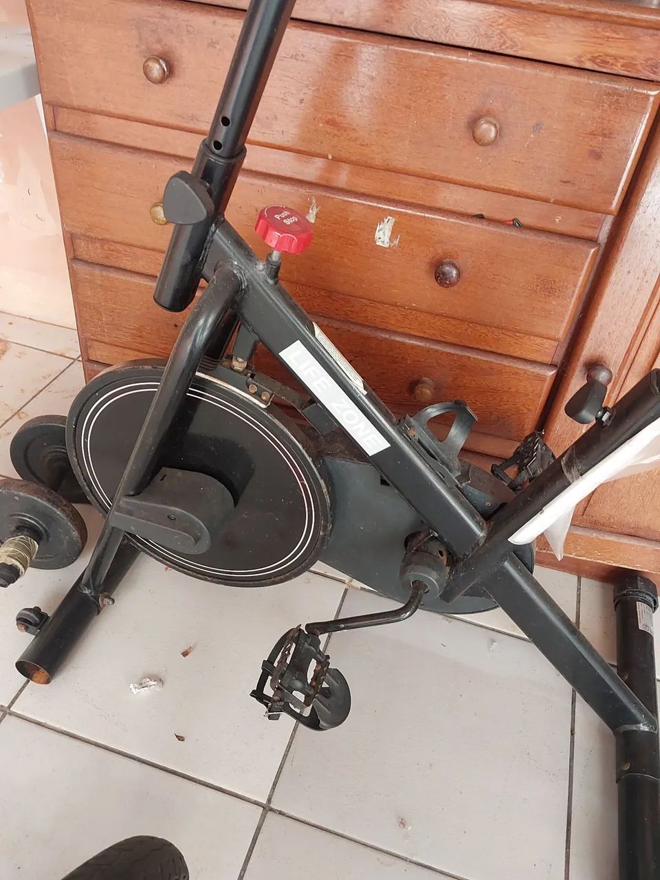 VENDO BICICLETA ERGOMÉTRICA USADA - Foto 2