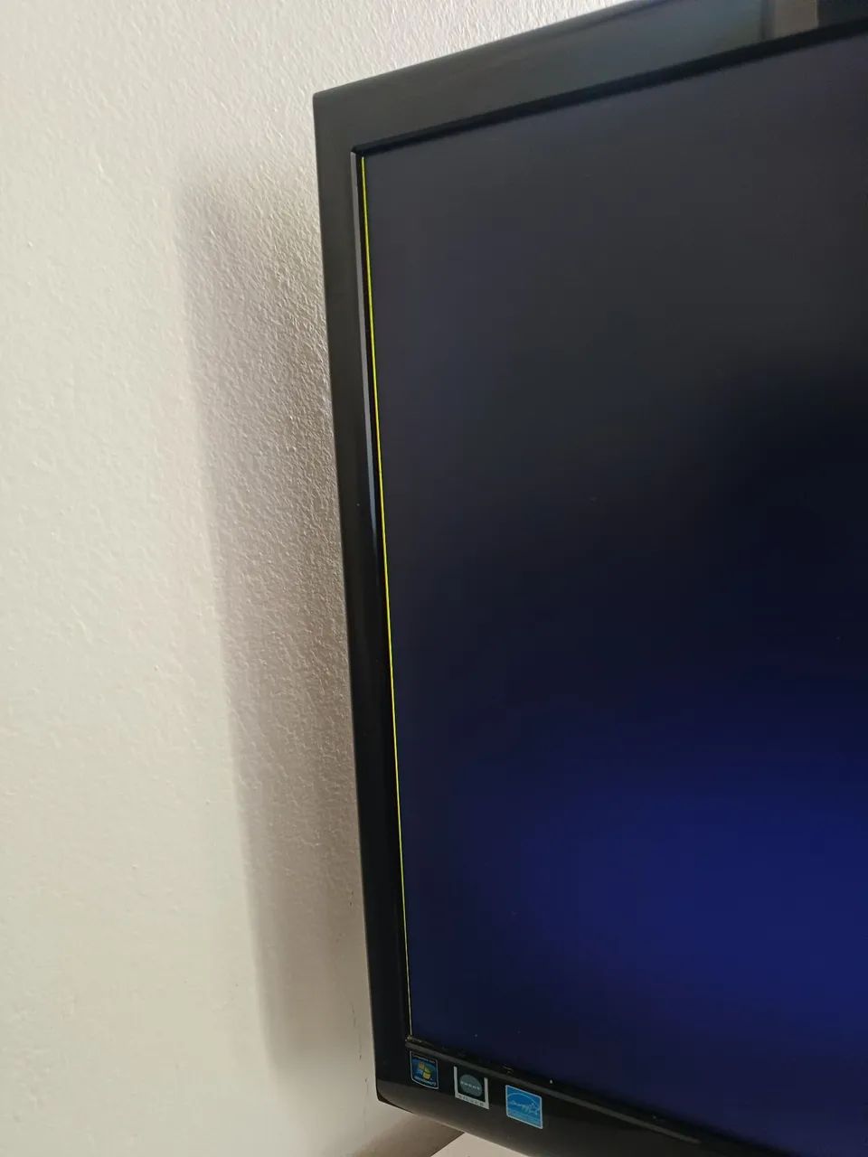 Monitor AOC (Com detalhe na tela) - Barato! - Foto 3