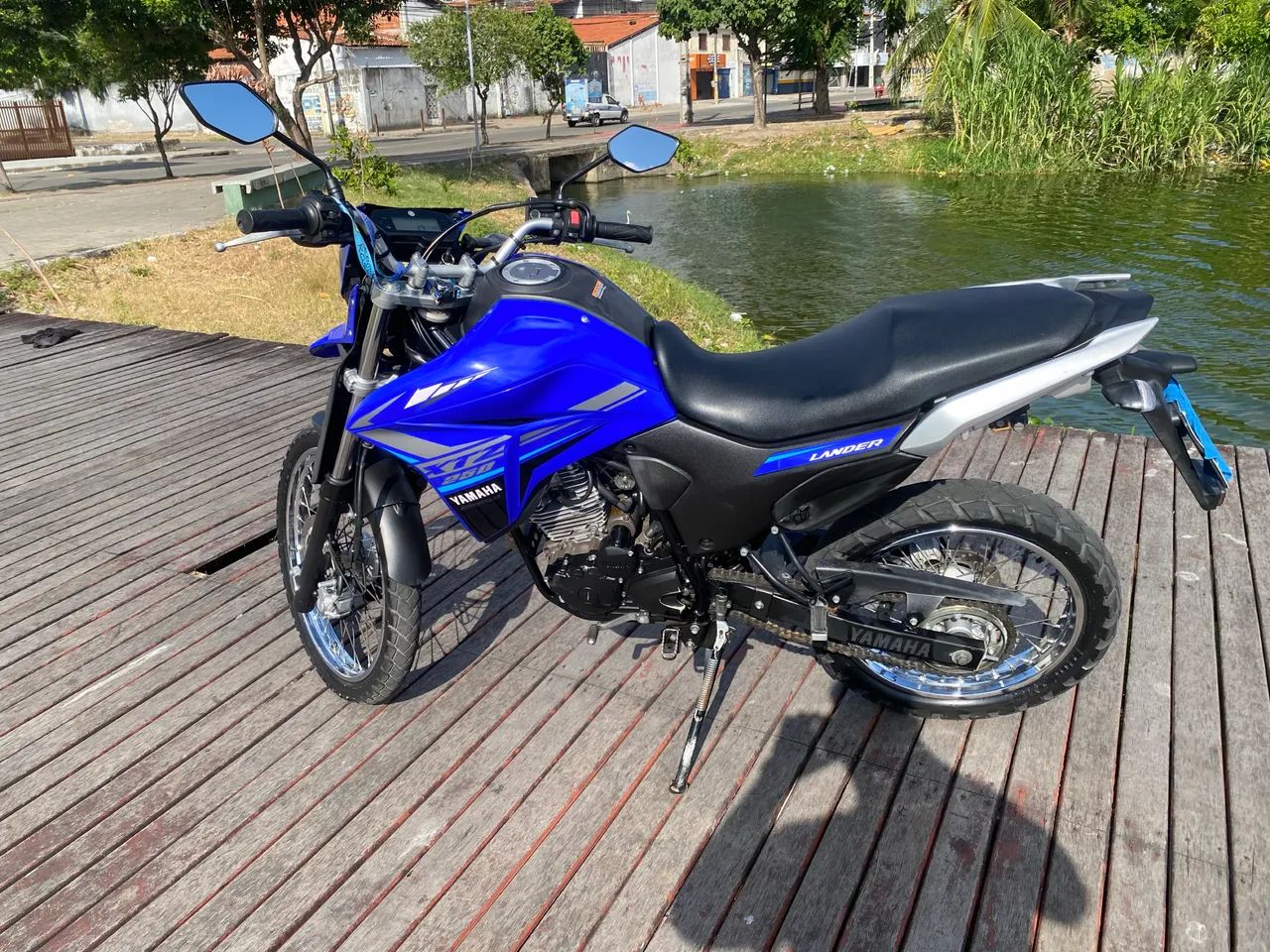Xtz Lander  250 / 2022  - Foto 2