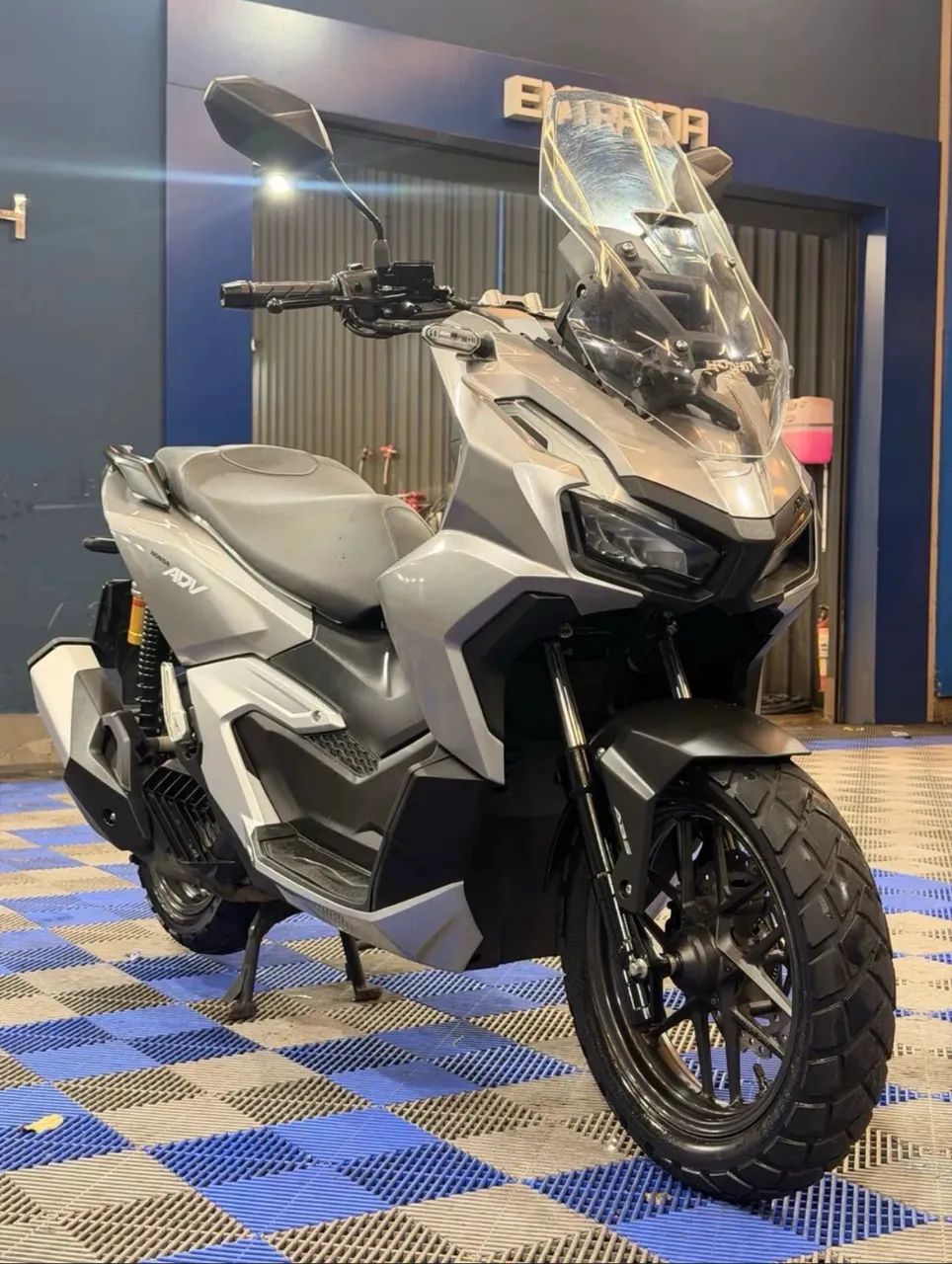 Vendo - Honda ADV 2025 prata  - Foto 4