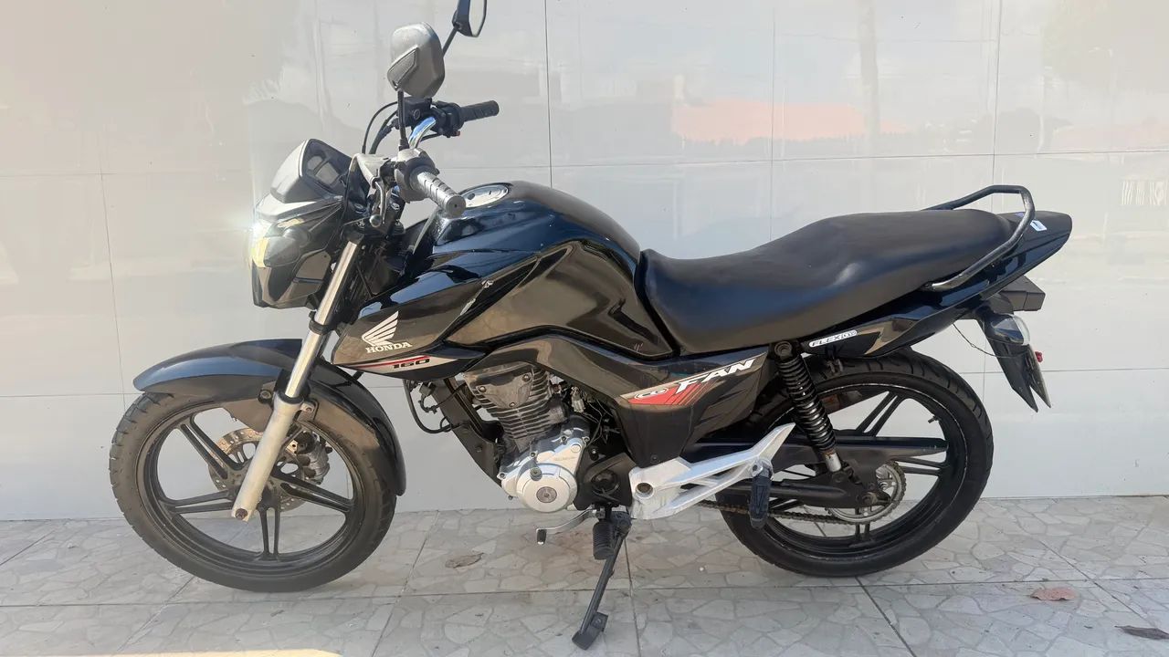 Titan 2016 emplacada 2026 - Foto 3