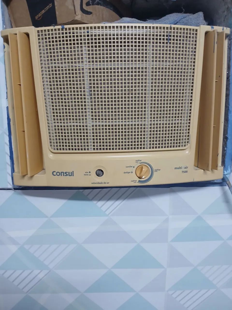 Vendo ar-condicionado usado 