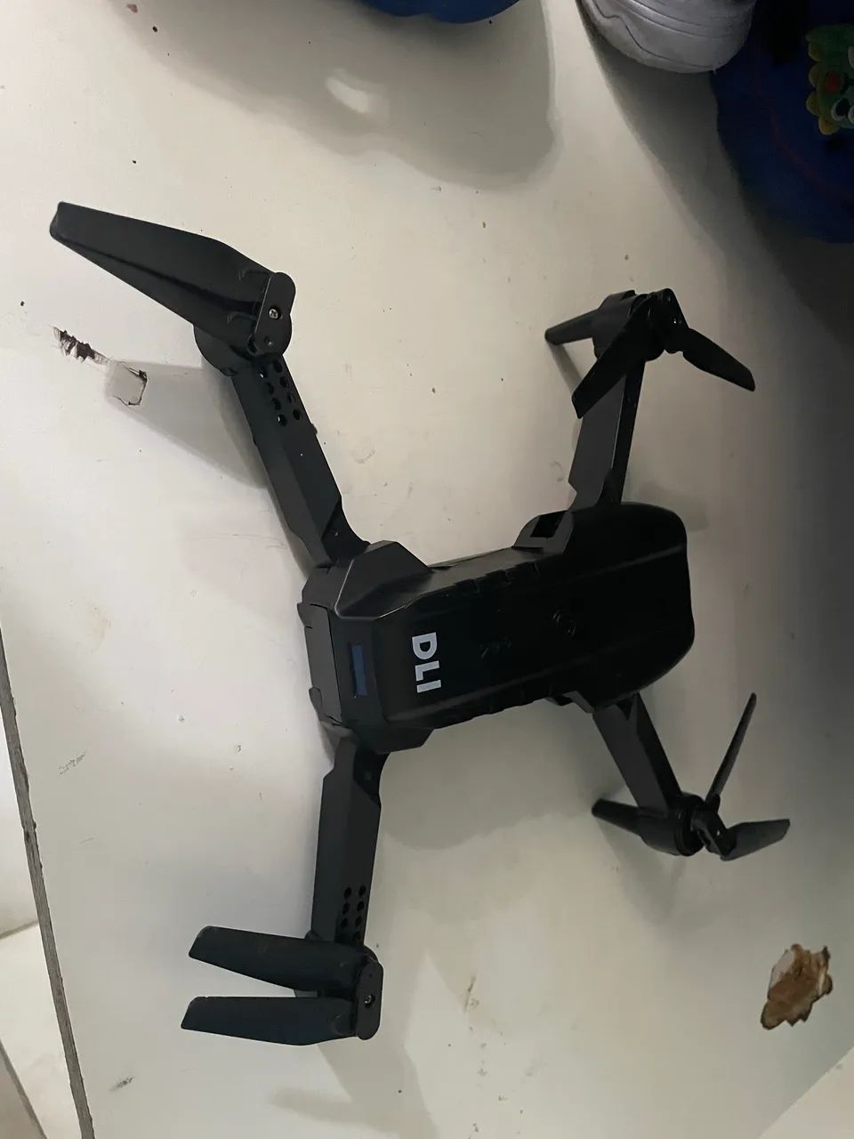 vendo drone básico pra levar logo