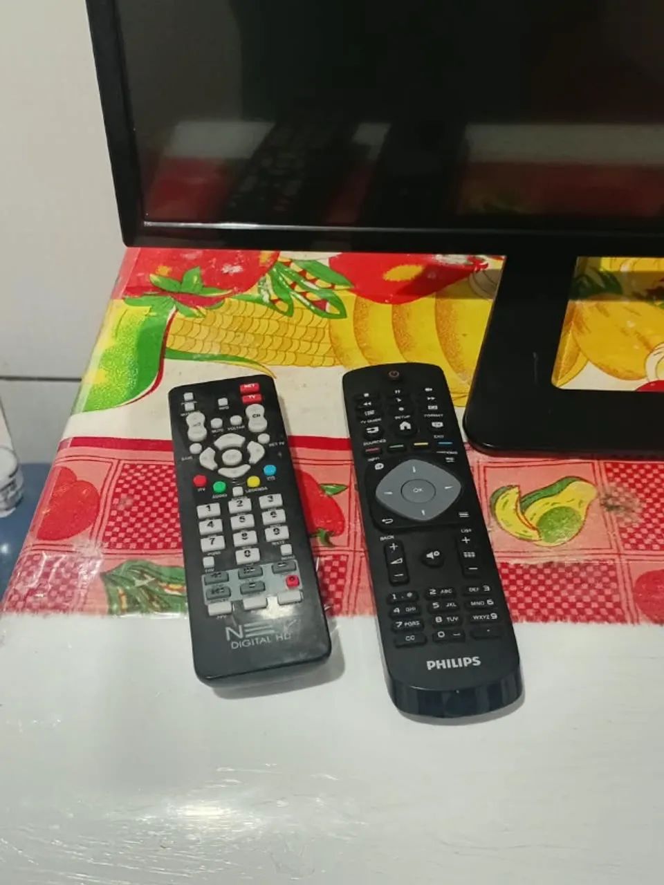 TV LED 43" Philips - Foto 4