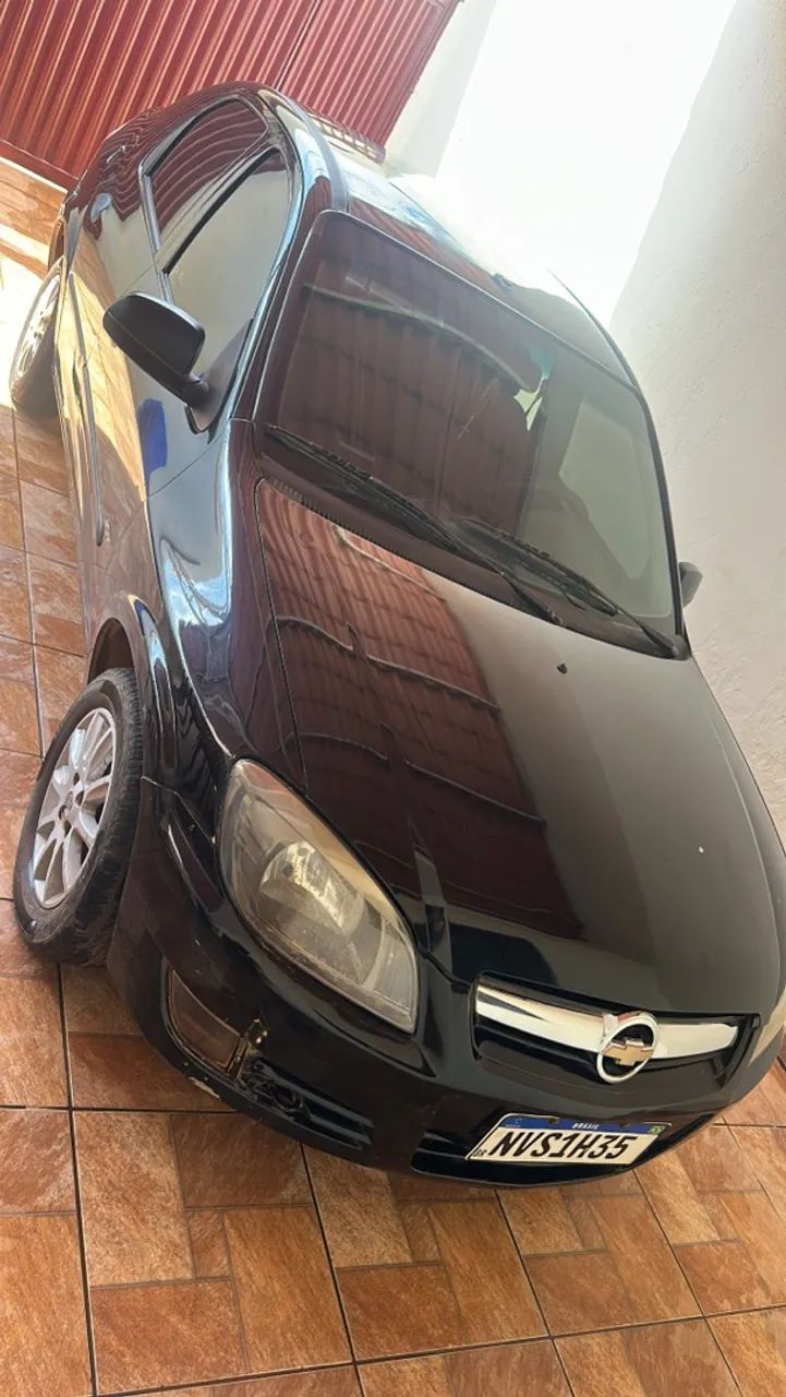 Chevrolet Prisma SED. JOY/ LS 1.0 8V FLEXPOWER 4P 2011
