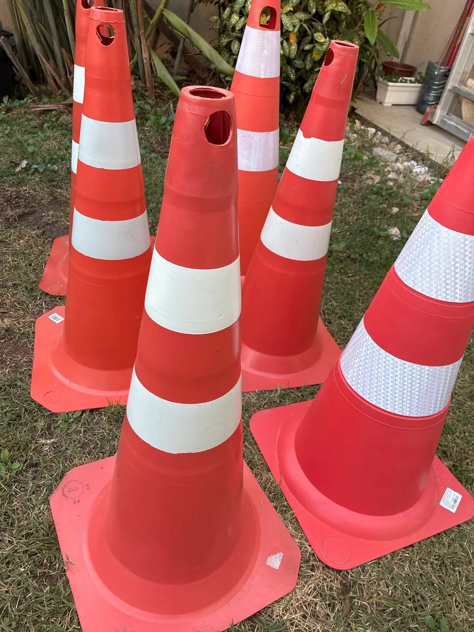 Cone laranja de segurança viária  - Foto 2