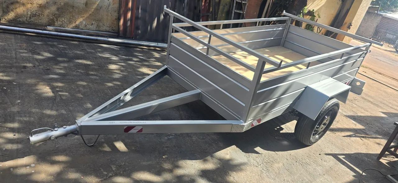 Fabricamos carretinha reboques 