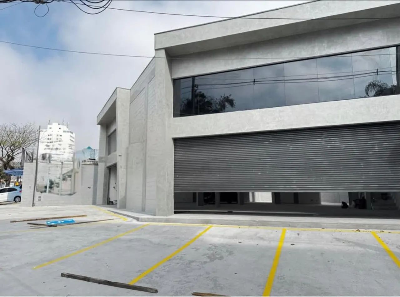 Galpão na Avenida Senador Vergueiro, 3475  540 m²