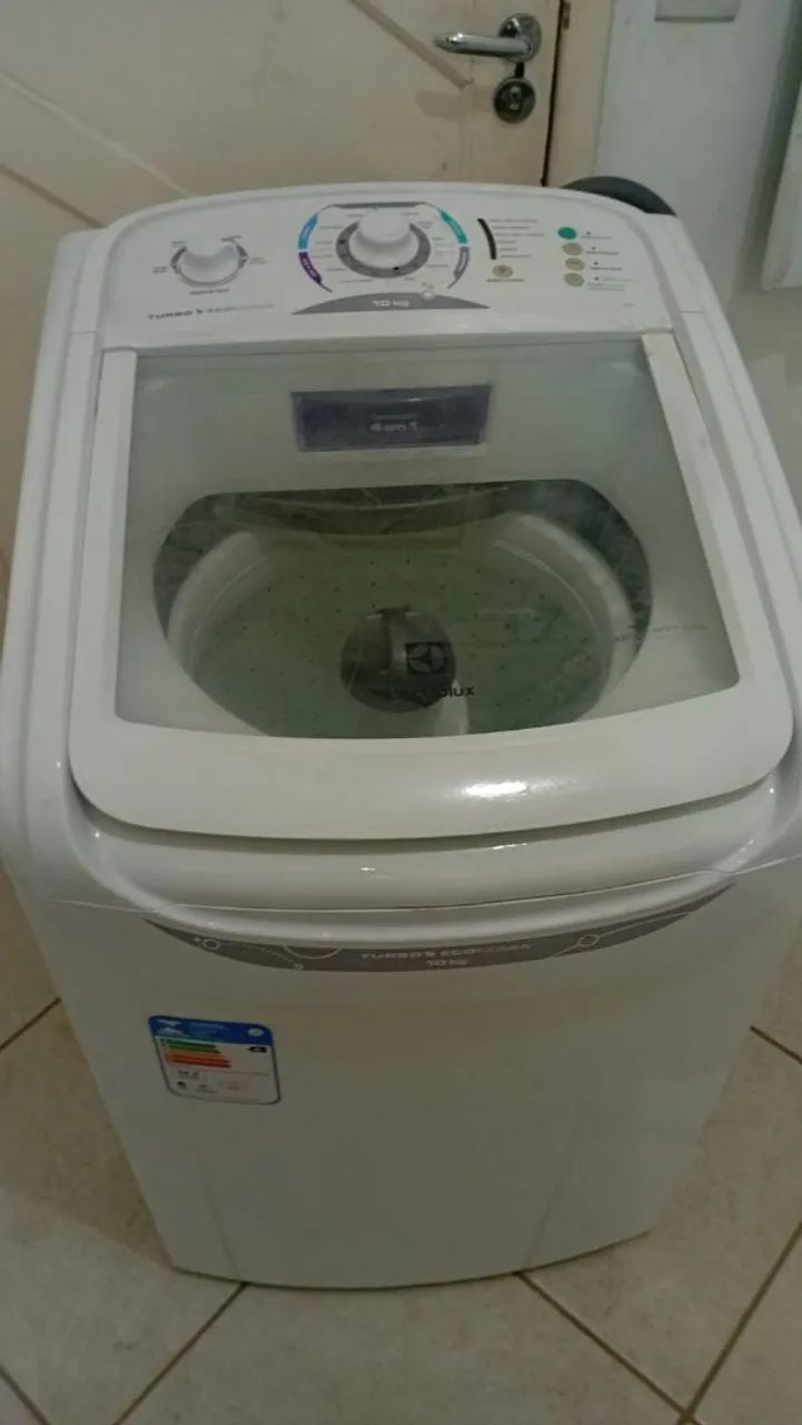 Máquina de lavar roupas Electrolux 10kg revisada com garantia entrega grátis  !