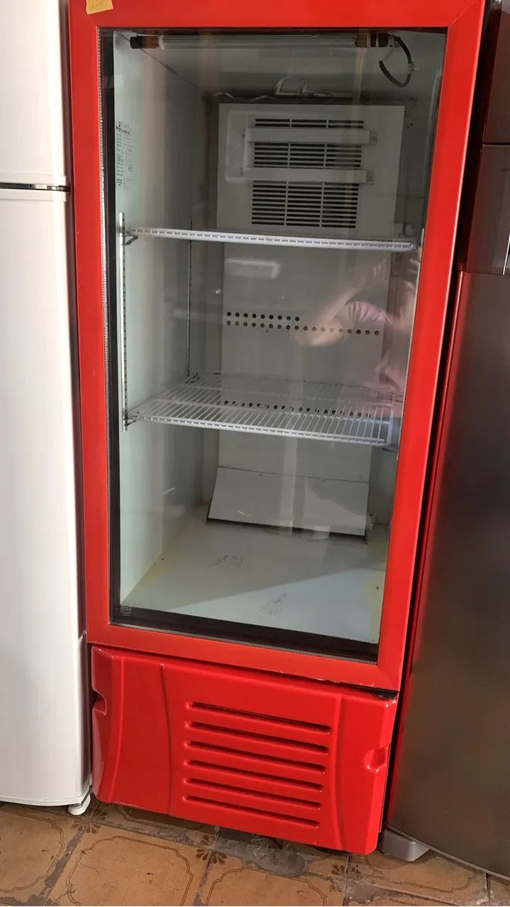 Geladeira expositora 