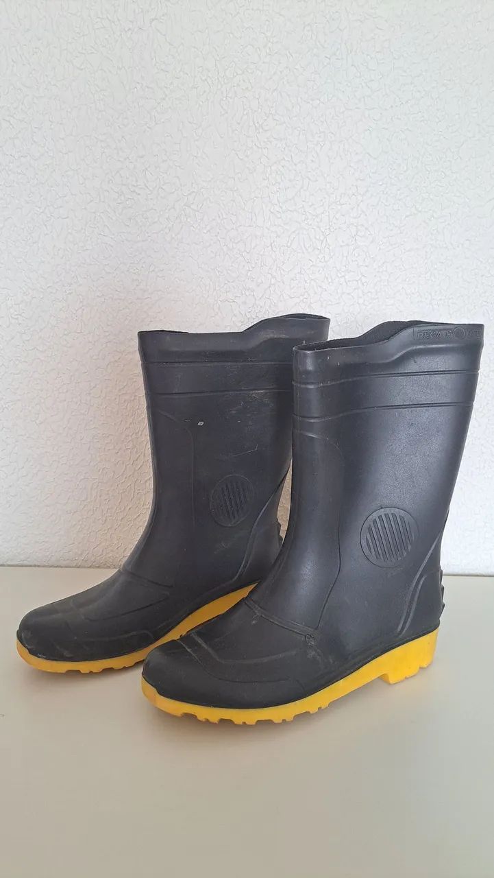 Bota Impermeável