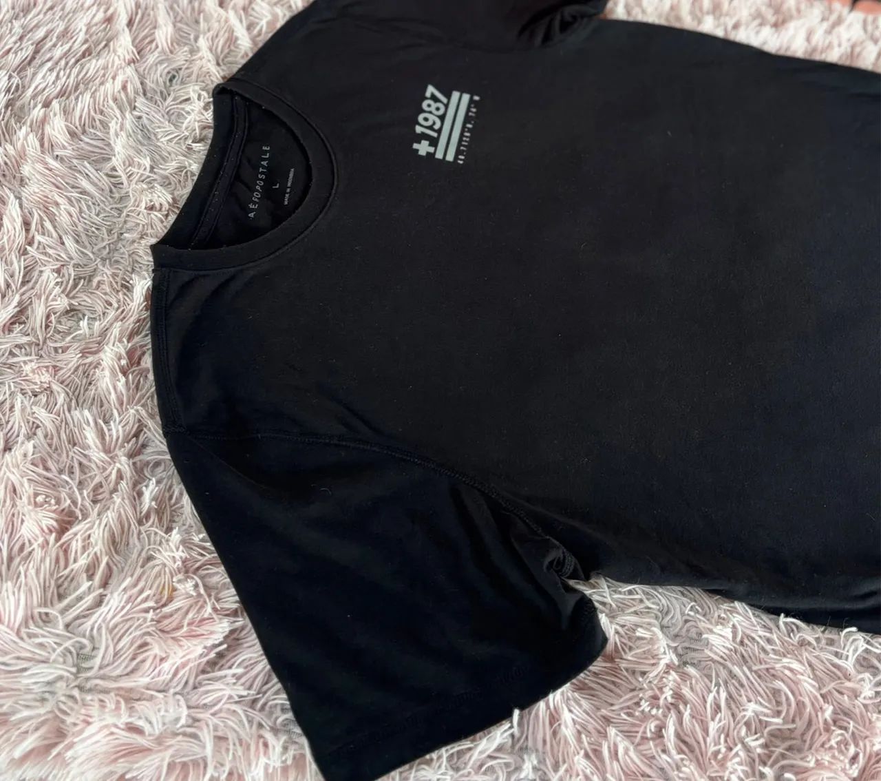 camiseta aeropostale preta g - Foto 2