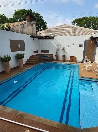 Limpeza de Piscina em Maringá | Orçamento no Local Sem Compromisso - Foto 2