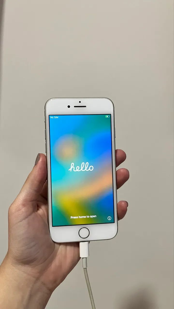 iPhone 8 64GB Prata - Muito Conservado - Funcionando Perfeitamente - Foto 3