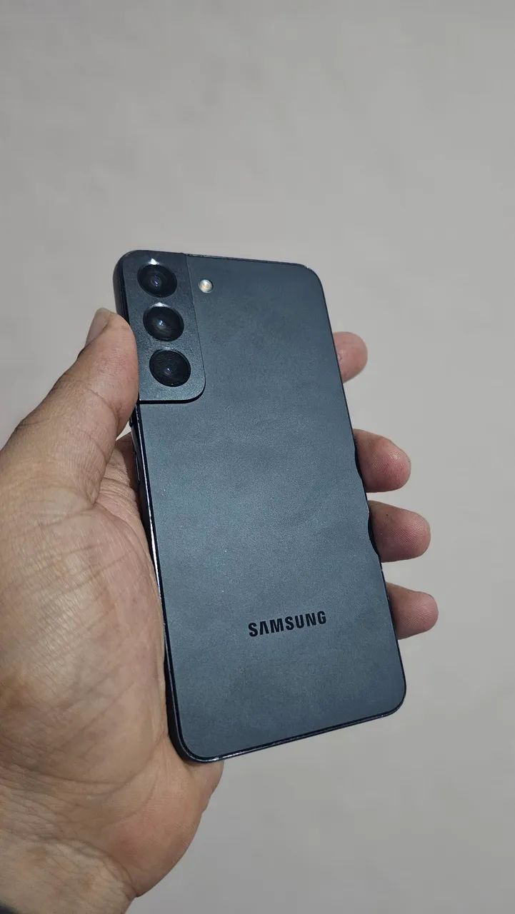 Samsung S22/ 256 gb