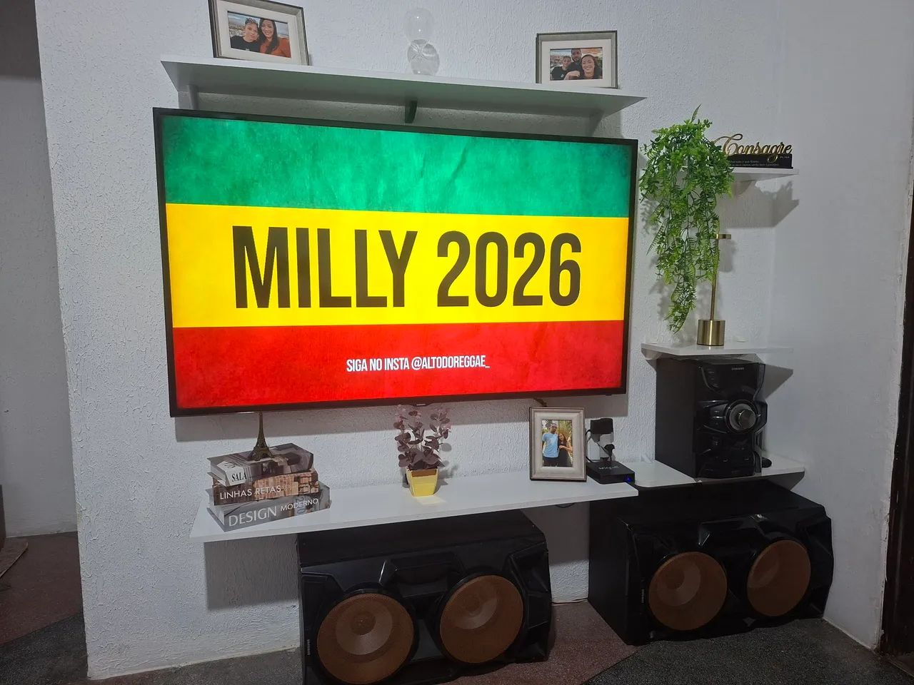 TV +SOM  - Foto 2