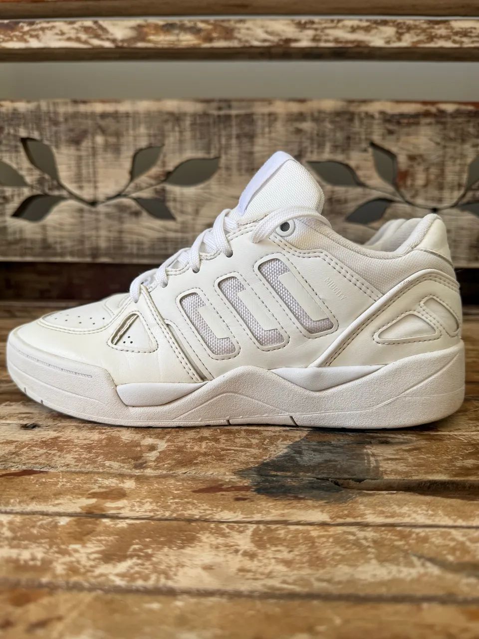 Tênis Adidas Midcity Low - Foto 2