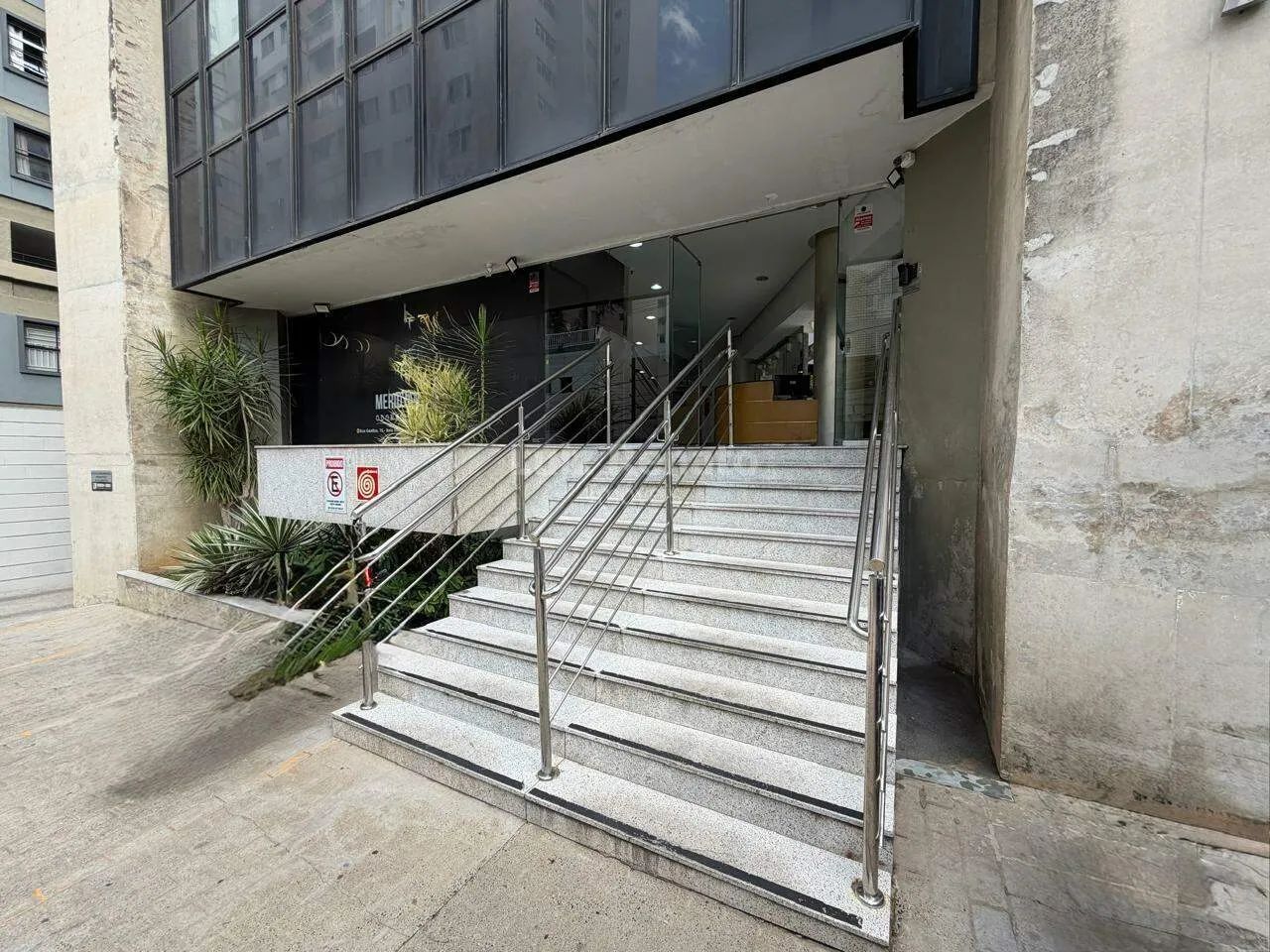 Andar comercial para alugar, 156m² de área no Coração de Jesus - Foto 2