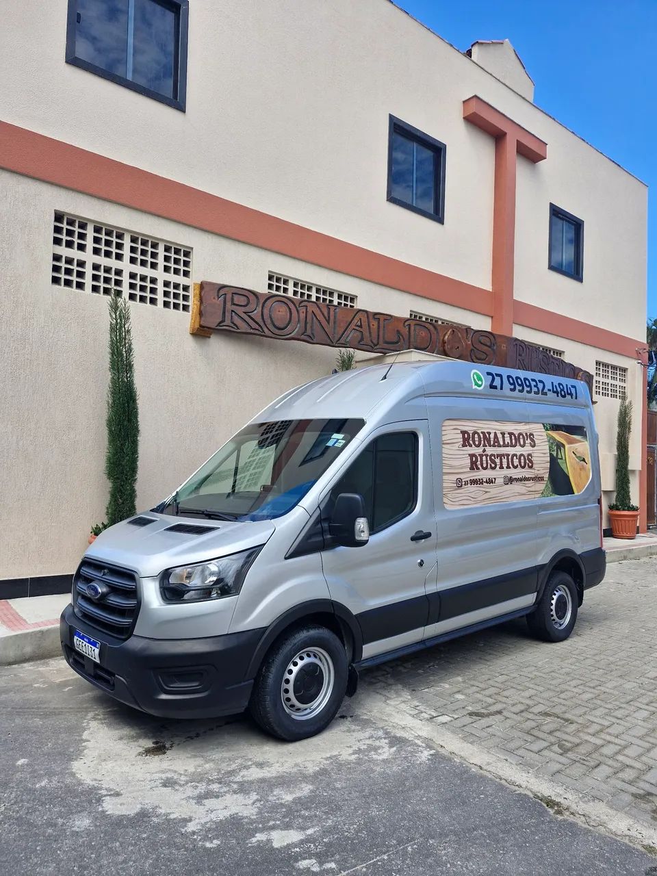 Ford Transit FURGÃO 2.0 CURTO TURBO DIESEL 2023