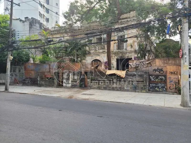 Excelente oportunidade para quem busca amplo espaço e valorização! Imóvel à venda com 483  - Foto 5