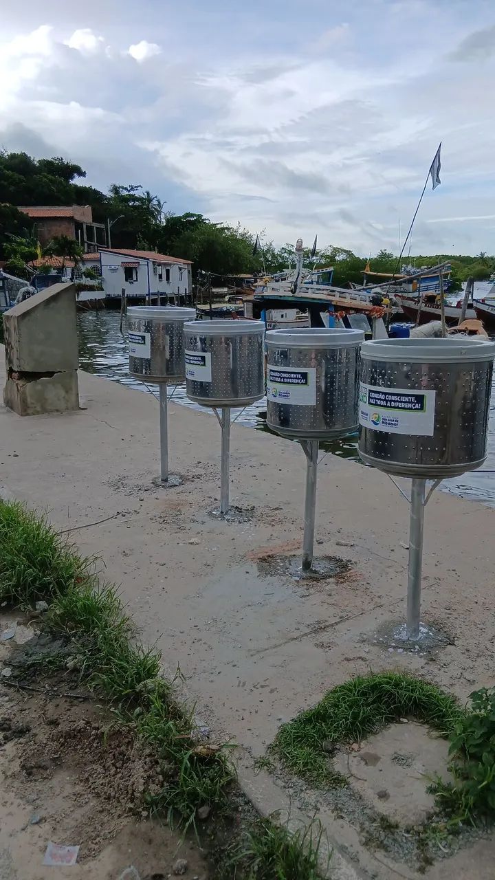 Lixeira de inox pra calçada *  - Foto 4