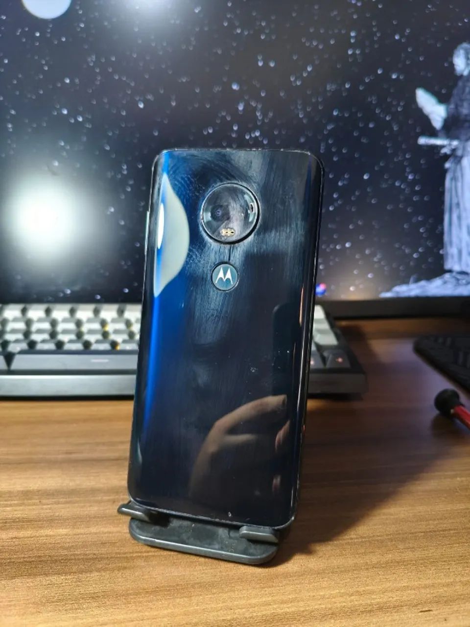 celular g7 plus com tela quebrada - Foto 2