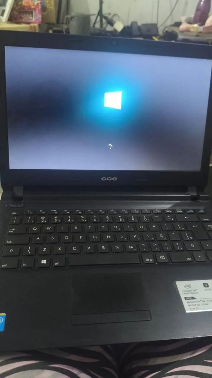 Vende-se notebook cce 2gb - Foto 5