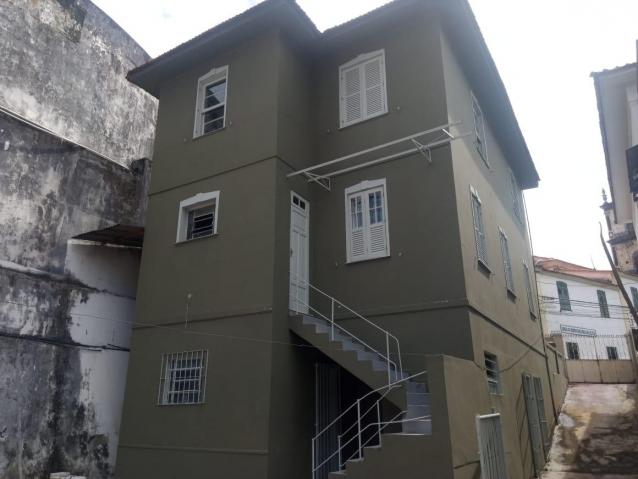Casa com 3 dormitórios à venda, 383 m² por R$ 690.000,00 - Dois de Julho - Salvador/BA