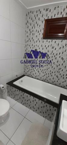 Belíssima Casa Solta com Amplo Terreno (484m² / 3 Quartos / 5 Vagas) na Maraponga - Foto 9